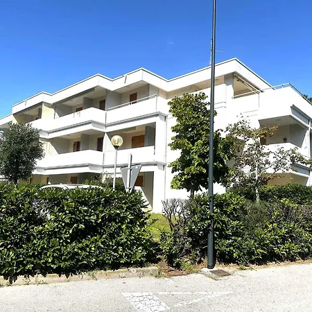 In 54735 Апартаменти *