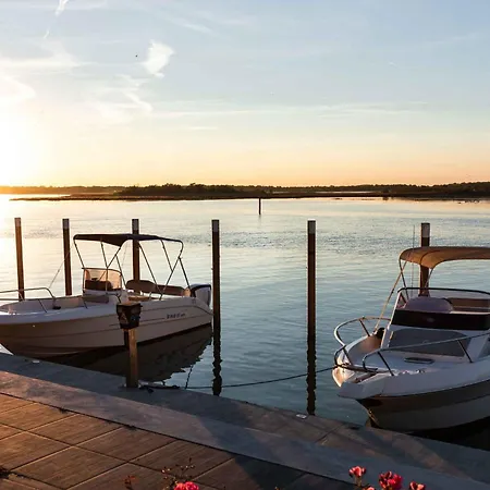 In 54735 Апартаменти *