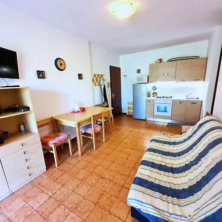 In 54735 Apartment *